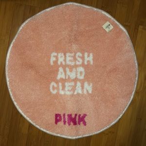 NEW vs Victoria’s Secret pink college dorm bath mat rug NWT